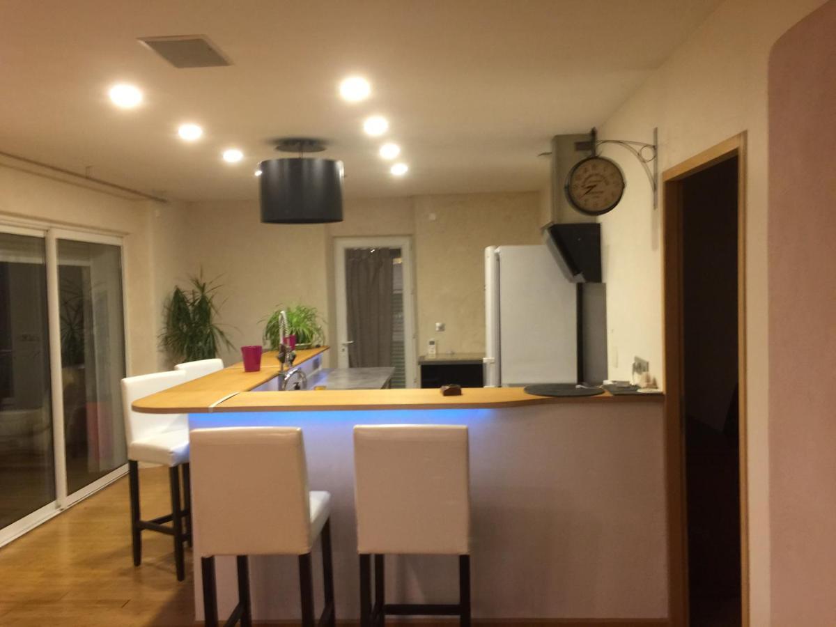 La Découverte, Jacuzzi, Sauna, et Terrasse avec vue sur lac à la campagne entre Toulouse et Auch Catonvielle Exterior foto
