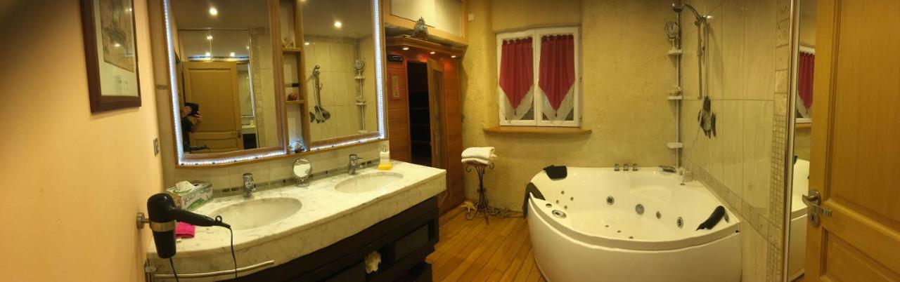 La Découverte, Jacuzzi, Sauna, et Terrasse avec vue sur lac à la campagne entre Toulouse et Auch Catonvielle Exterior foto