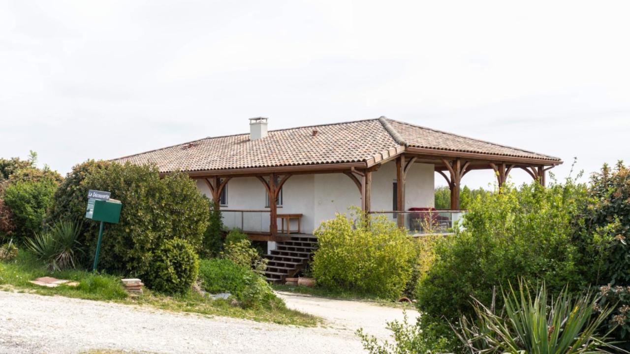 La Découverte, Jacuzzi, Sauna, et Terrasse avec vue sur lac à la campagne entre Toulouse et Auch Villa Catonvielle Exterior foto